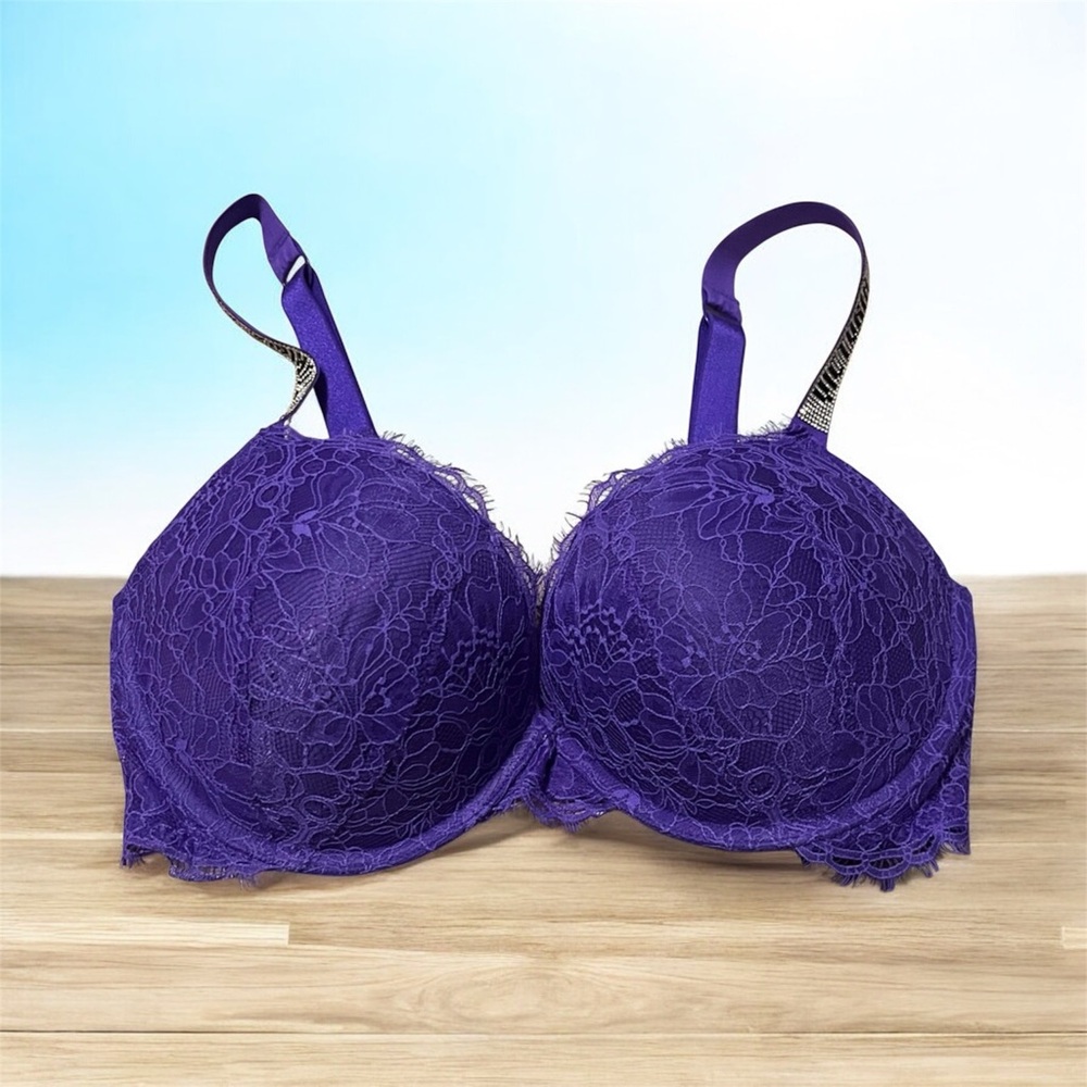 Victoria's Secret Bombshell Push-Up Bling Lace Bra Rhinestone Shine Straps NWOT